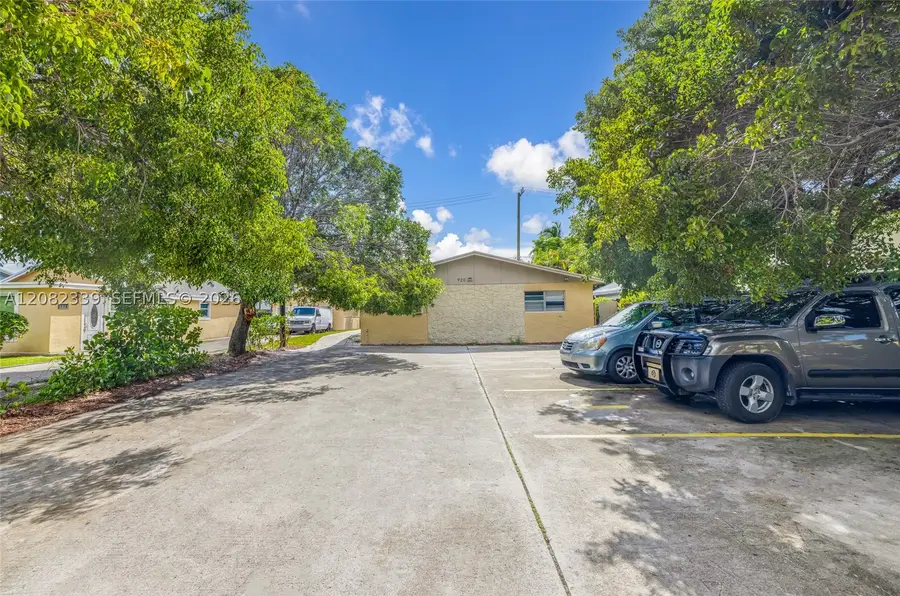 920 S K St, Lake Worth, FL 33460 - #3