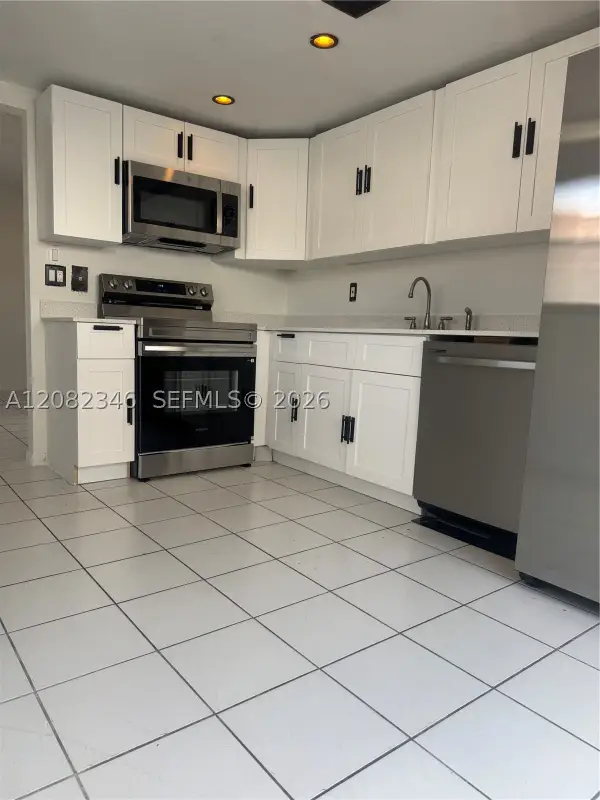 321 SW 1st Ct #K-4, Pompano Beach, FL 33060