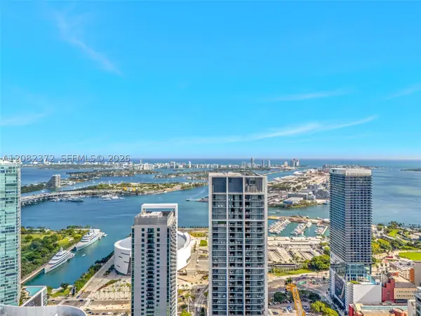 11 NE 6th St #2209, Miami, FL 33132