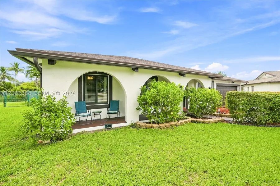 8656 SW 50th St, Cooper City, FL 33328 - #3