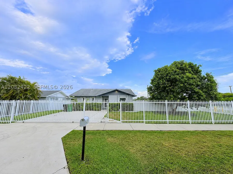 18155 SW 105th Ave, Miami, FL 33157 - #2