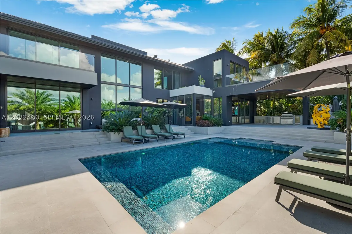 131 Cape Florida Dr, Key Biscayne, FL 33149 - #1