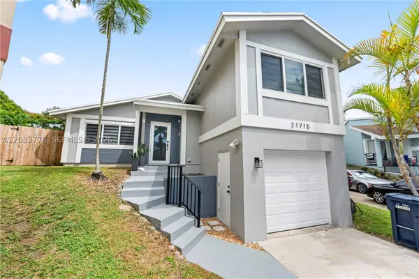 21715 SW 99th Ct, Cutler Bay, FL 33190