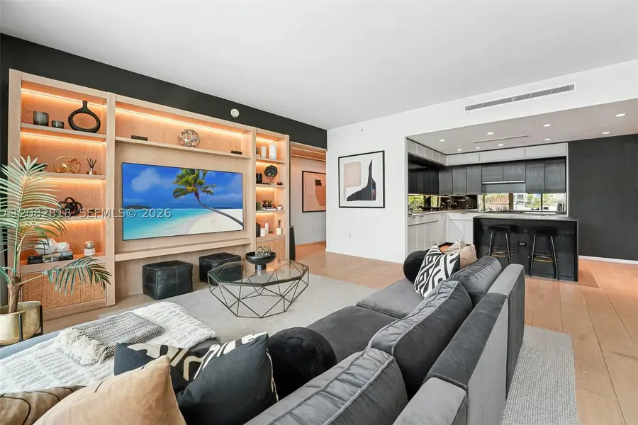 300 Collins Ave #3A, Miami Beach, FL 33139 - #3