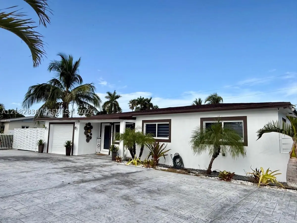 27025 SW 142nd Ct, Homestead, FL 33032 - #1