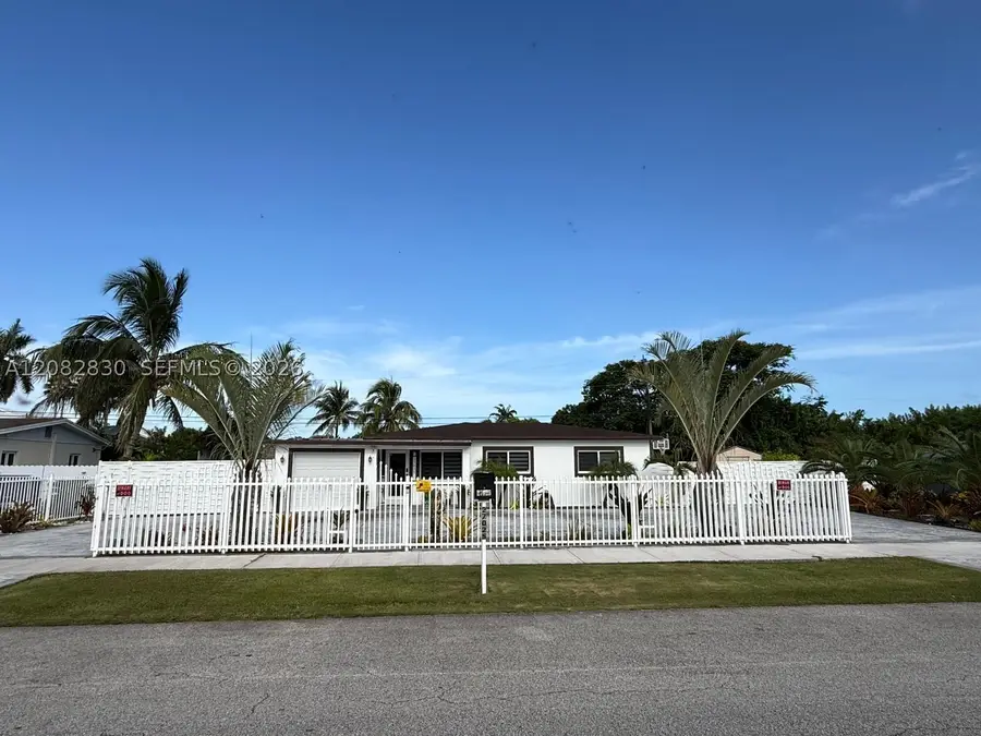 27025 SW 142nd Ct, Homestead, FL 33032 - #2