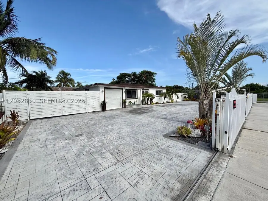27025 SW 142nd Ct, Homestead, FL 33032 - #3