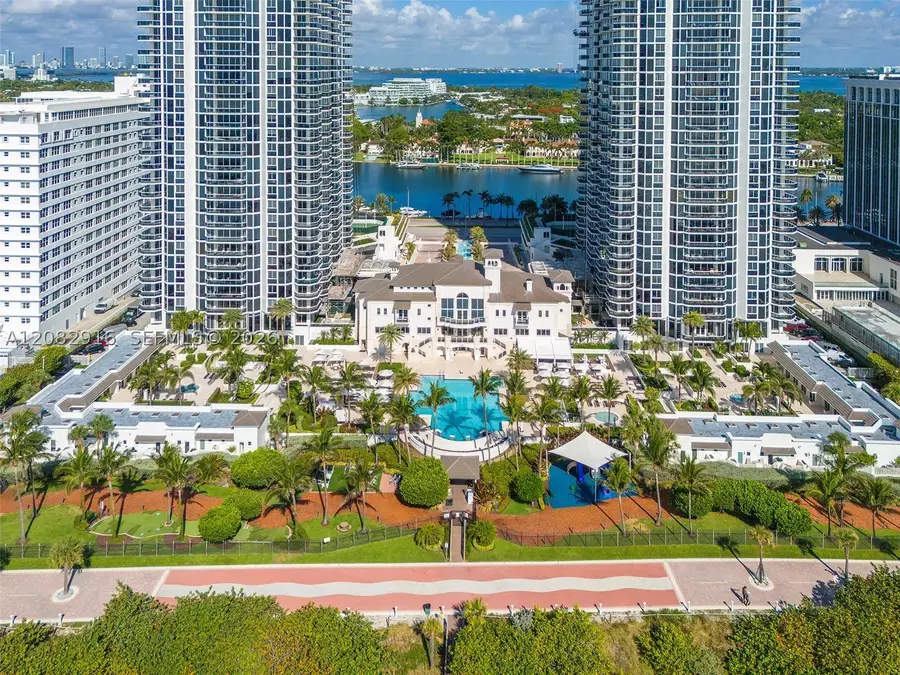 4779 Collins Ave #1805, Miami Beach, FL 33140 - #2