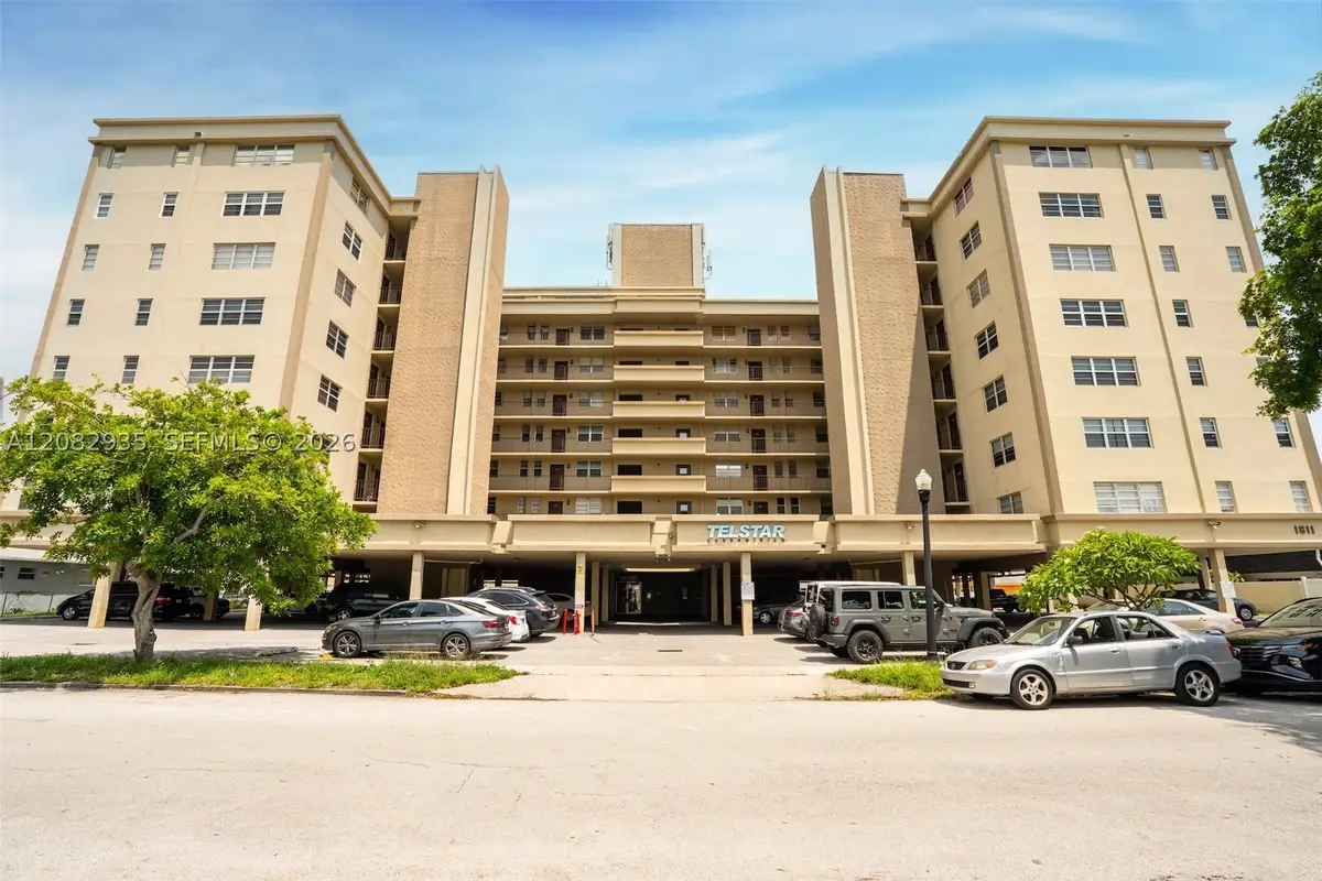 1811 Jefferson St #601, Hollywood, FL 33020 - #1
