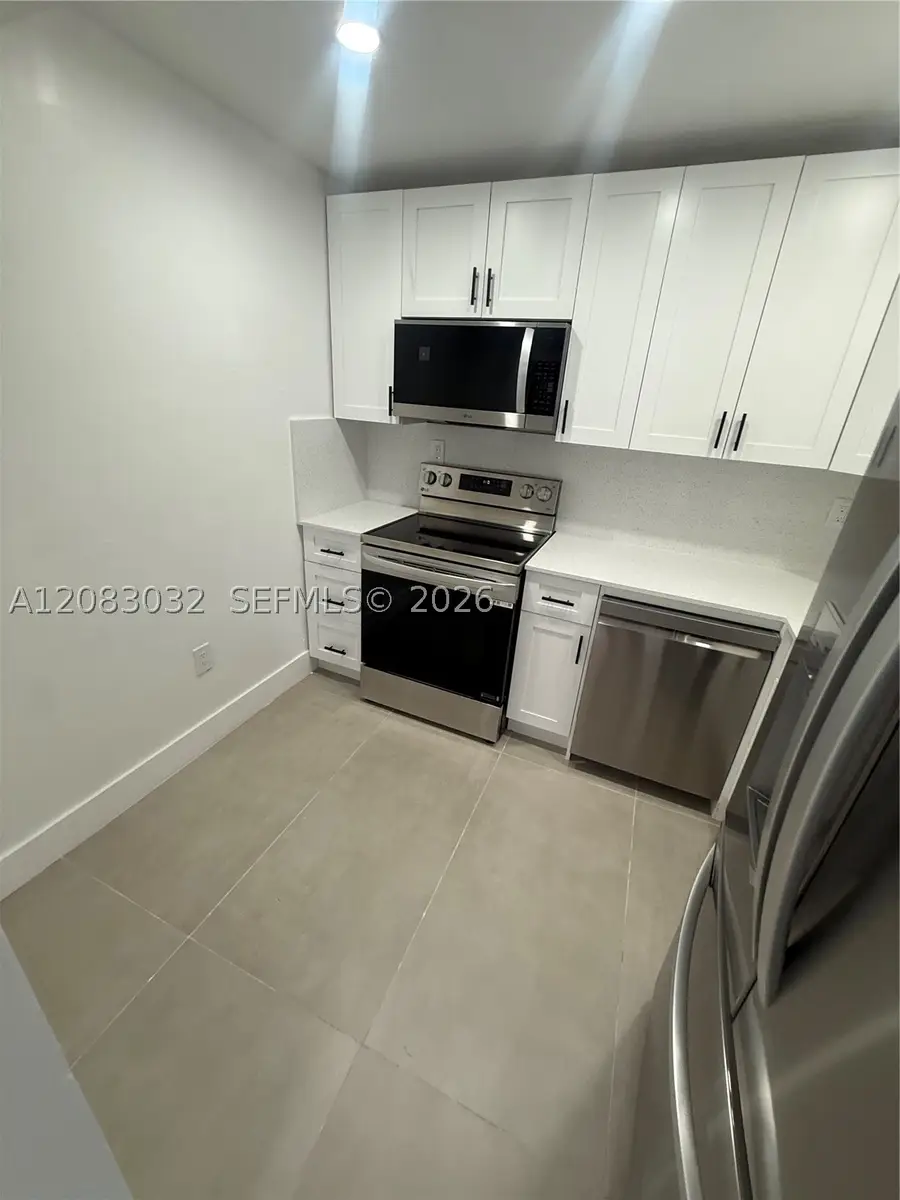 6937 Bay Dr #510, Miami Beach, FL 33141 - #3