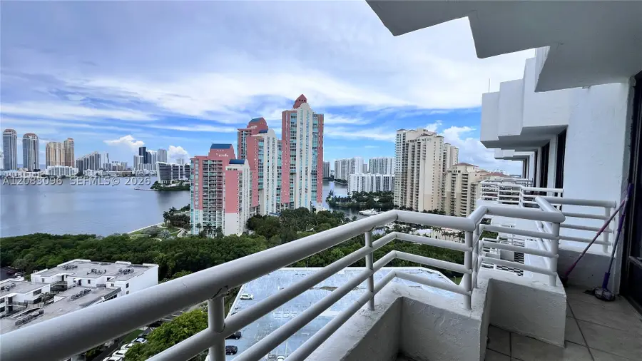 3300 NE 192nd St #PH16, Aventura, FL 33180 - #2