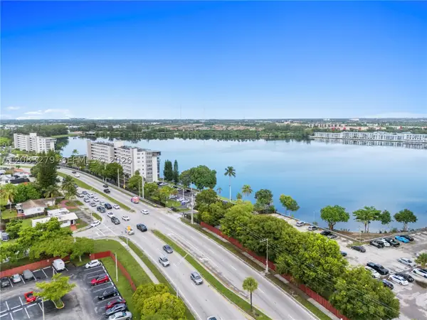 1200 NE Miami Gardens Dr #315W, Miami, FL 33179