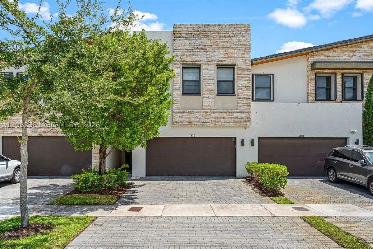 7923 NW 104th Ct, Doral, FL 33178 - #1