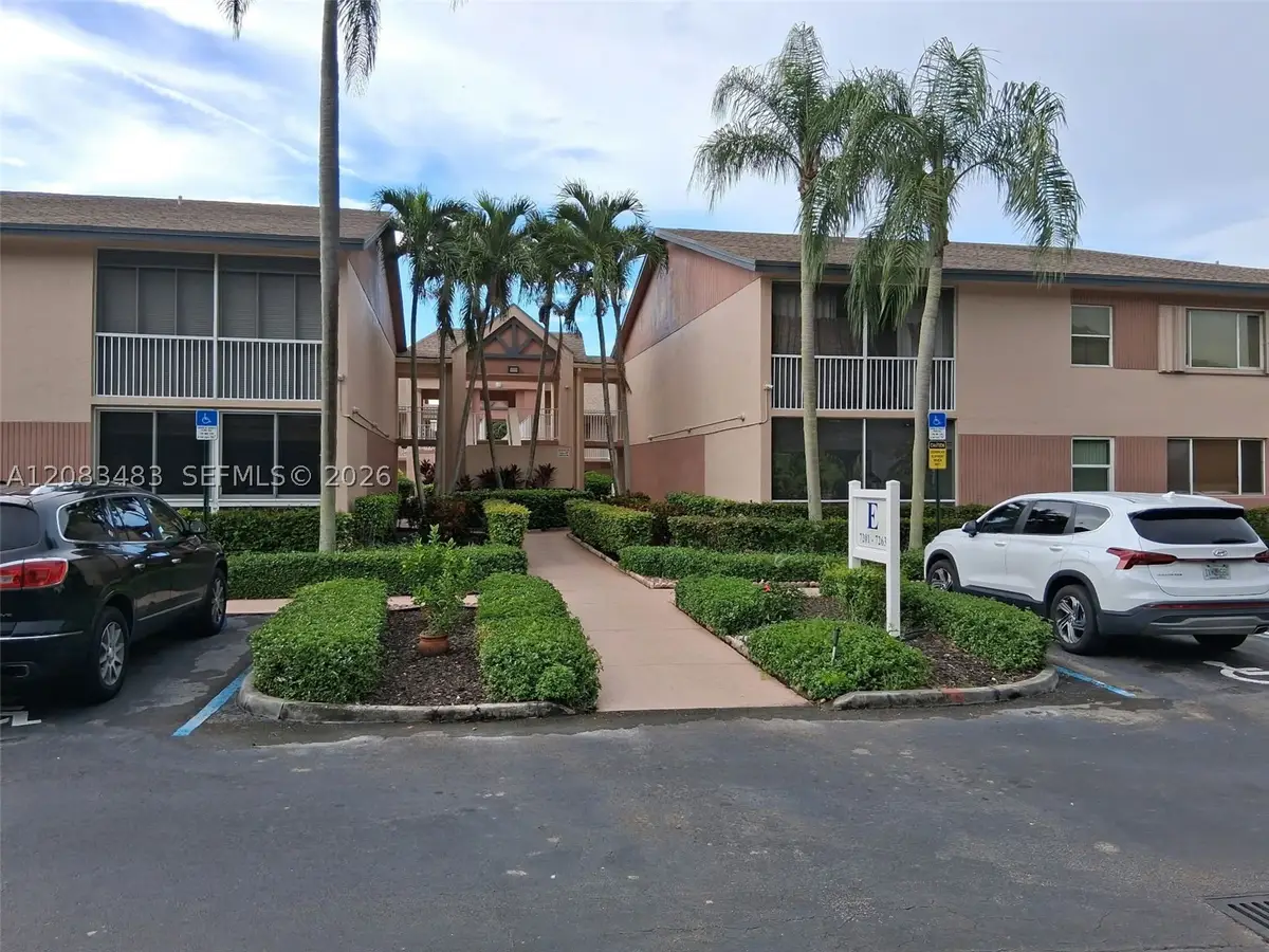 7245 S Devon Dr #112, Tamarac, FL 33321 - #1