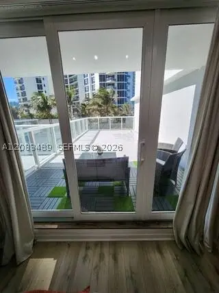 19201 Collins Ave #117, Sunny Isles Beach, FL 33160