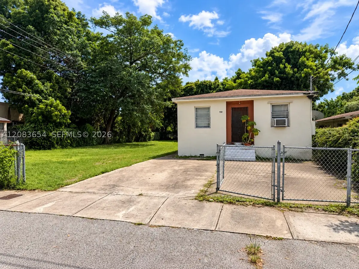 722 NW 53rd St, Miami, FL 33127 - #1