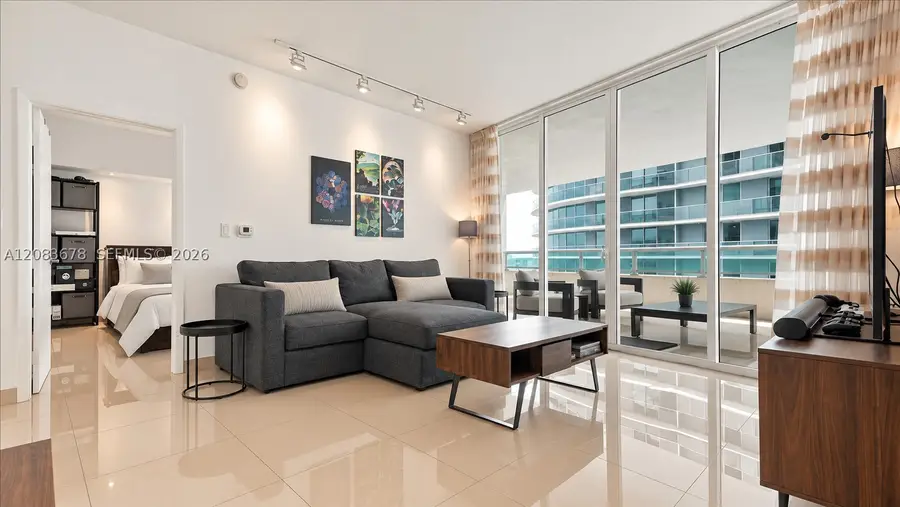 1800 N Bayshore Dr #612, Miami, FL 33132 - #3