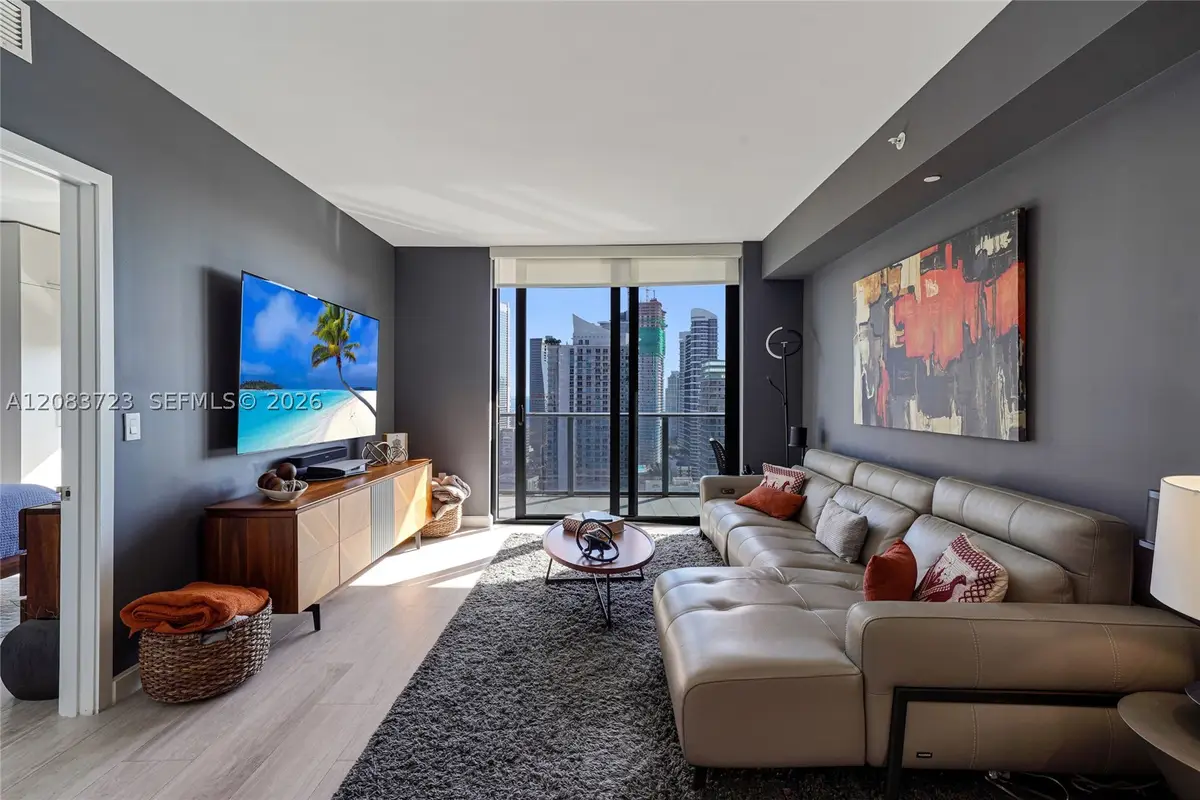 45 SW 9th St #3405, Miami, FL 33130 - #1