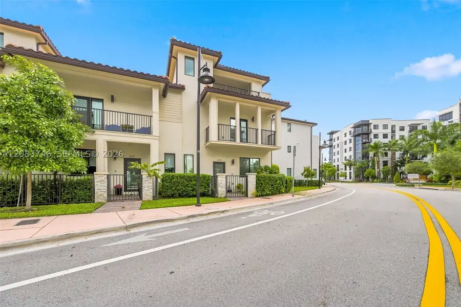 4519 NW 84th Ave, Doral, FL 33166 - #3