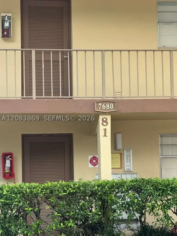 7680 NW 1st St #107, Margate, FL 33063