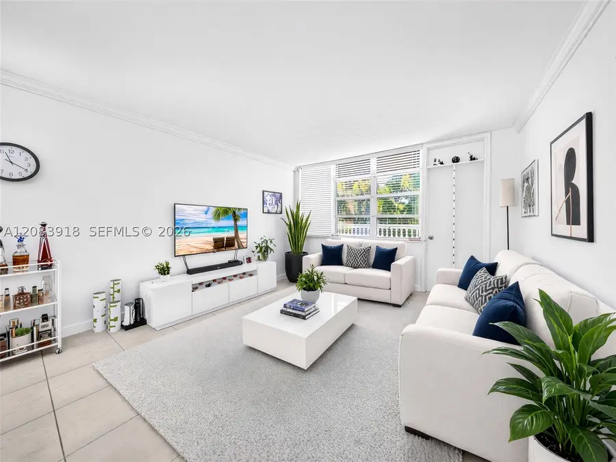 2016 Bay Dr #203, Miami Beach, FL 33141 - #2