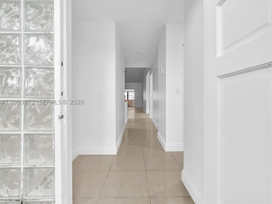 2408 N 35th Ave, Hollywood, FL 33021 - #3