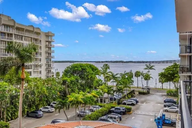 1450 Brickell Bay Dr #511, Miami, FL 33131 - #3