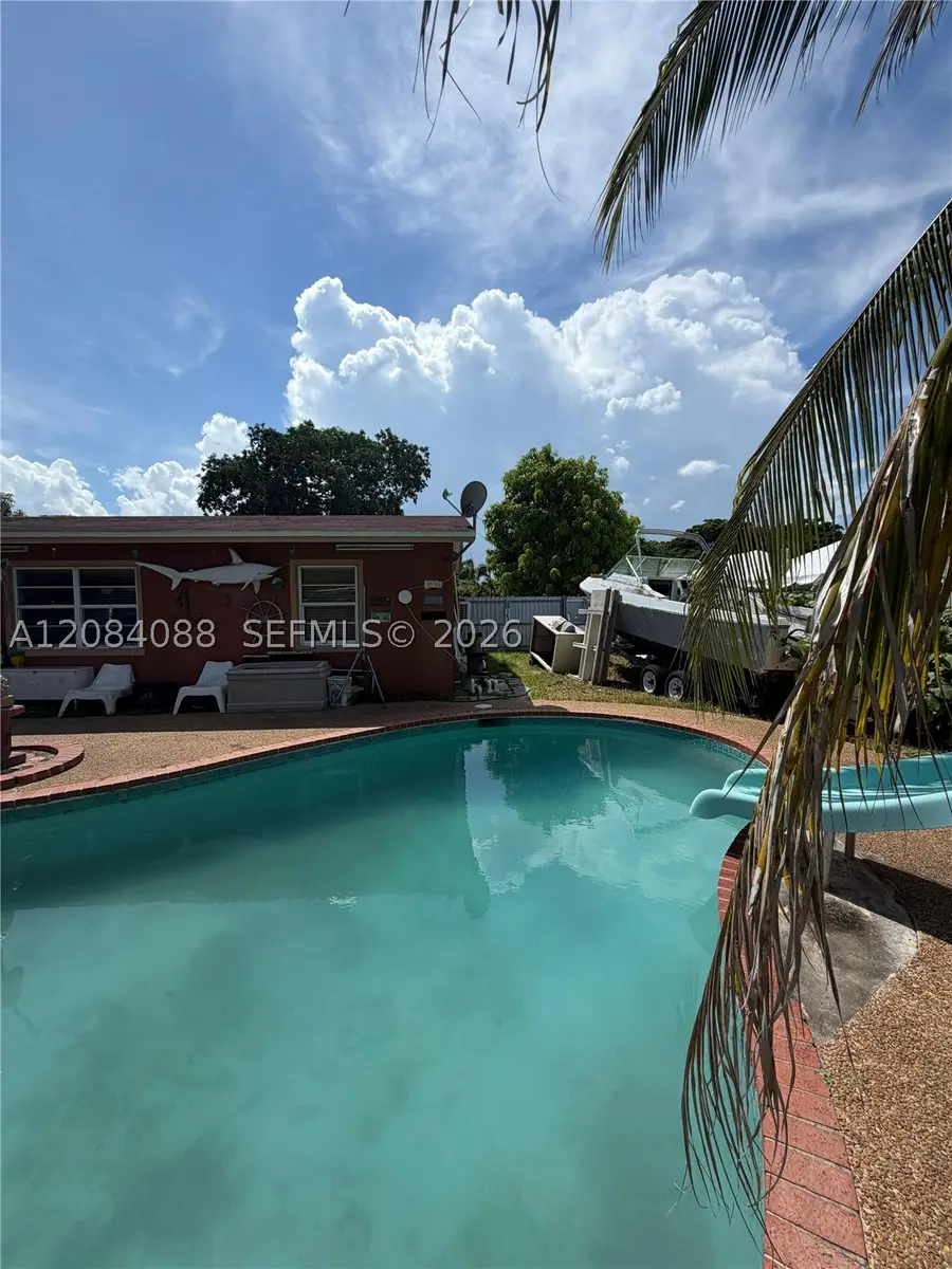 16111 SW 98th Ave, Miami, FL 33157 - #2