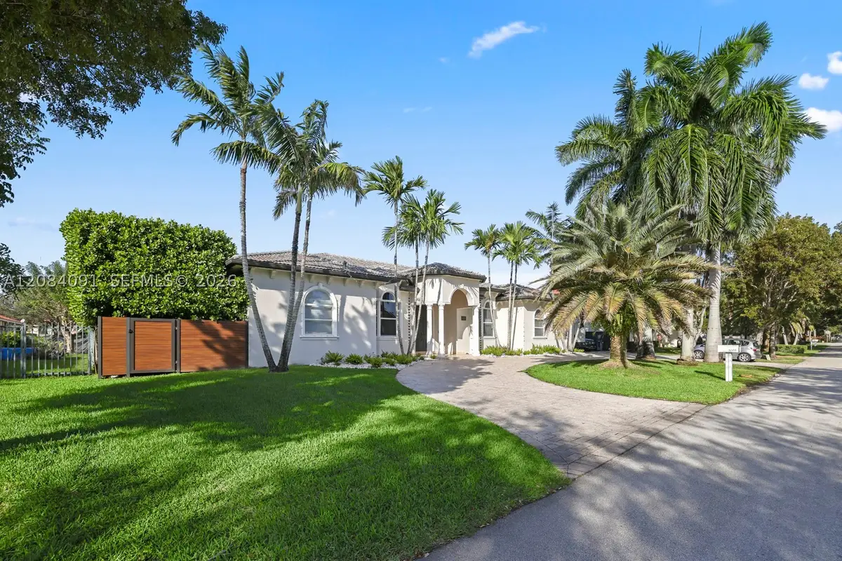 8095 SW 187th St, Cutler Bay, FL 33157 - #1