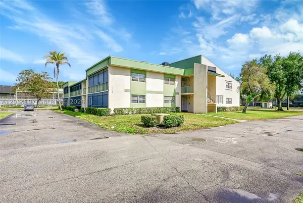 4132 NW 88th Ave #203, Coral Springs, FL 33065