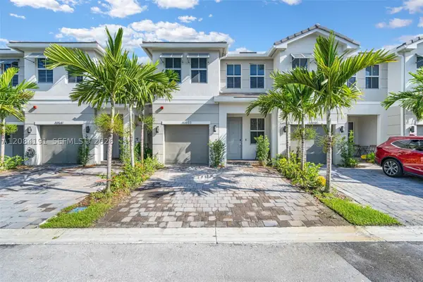 17033 SW 1st St #1, Pembroke Pines, FL 33027