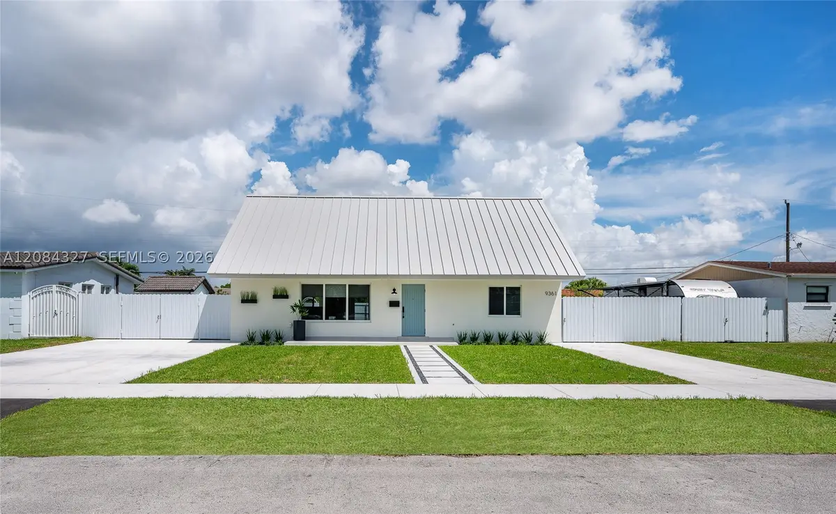 9361 SW 27th St, Miami, FL 33165 - #1
