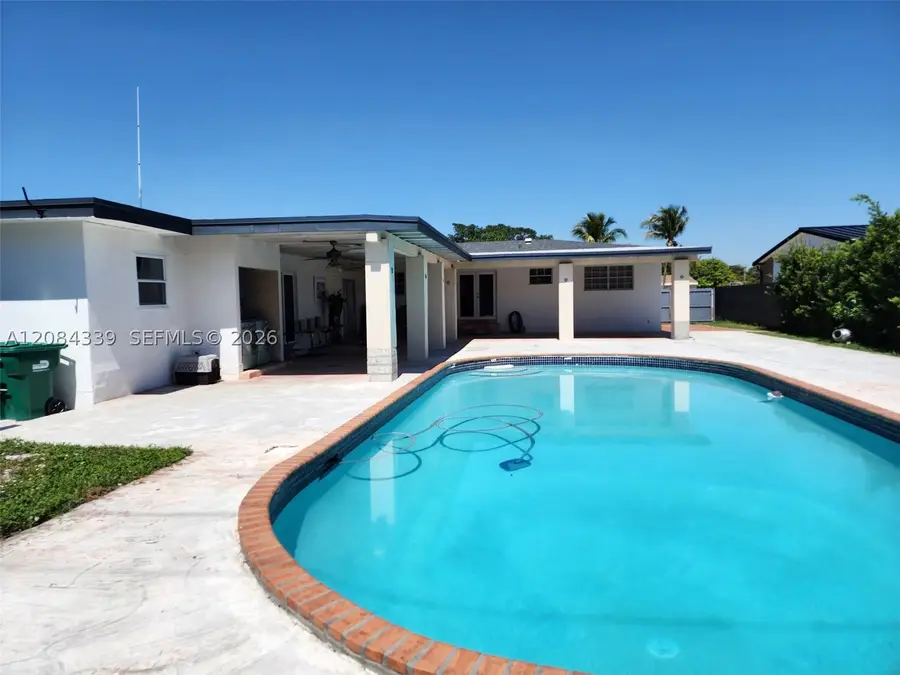 8240 SW 38th St, Miami, FL 33155 - #3