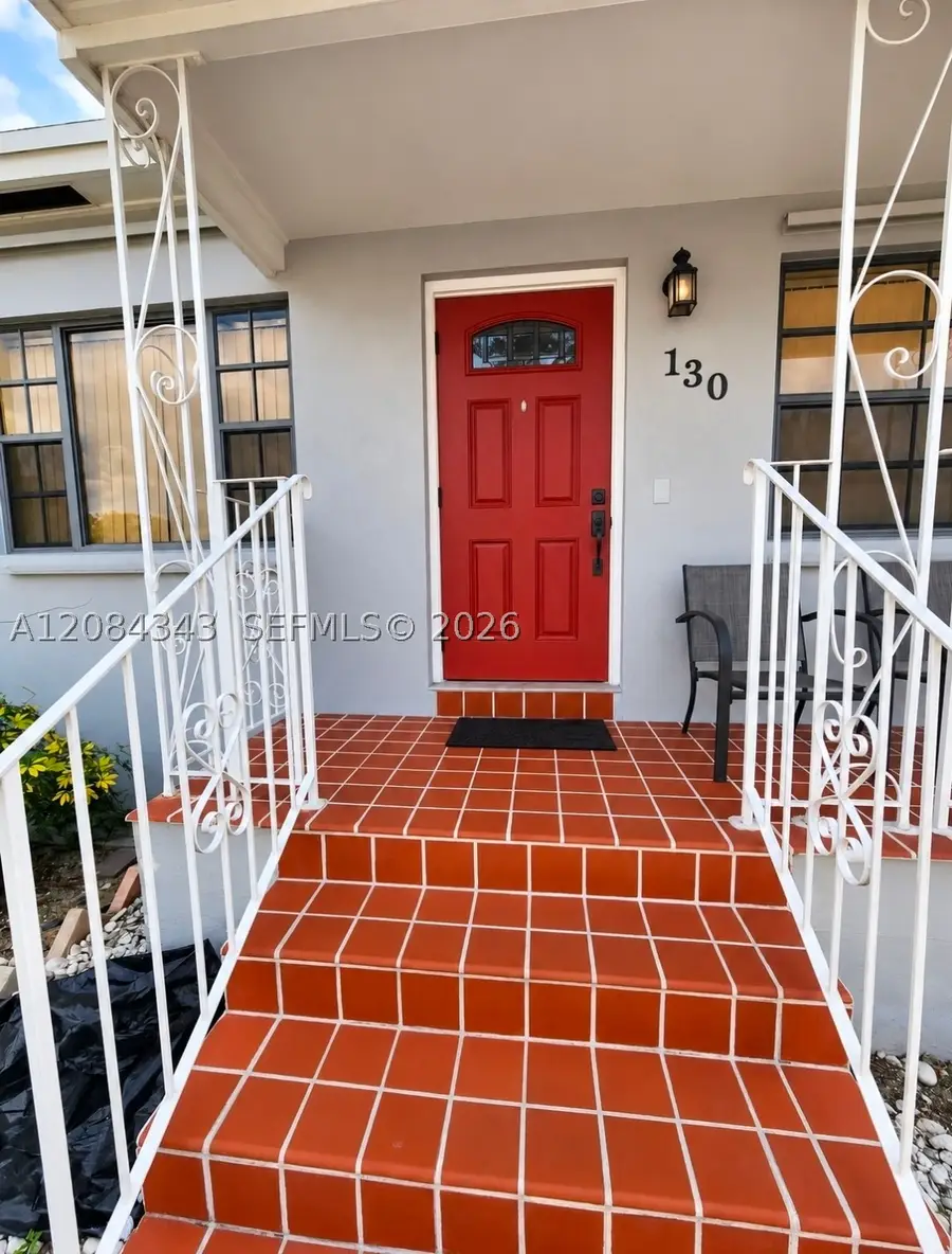 130 E 35th St, Hialeah, FL 33013 - #2