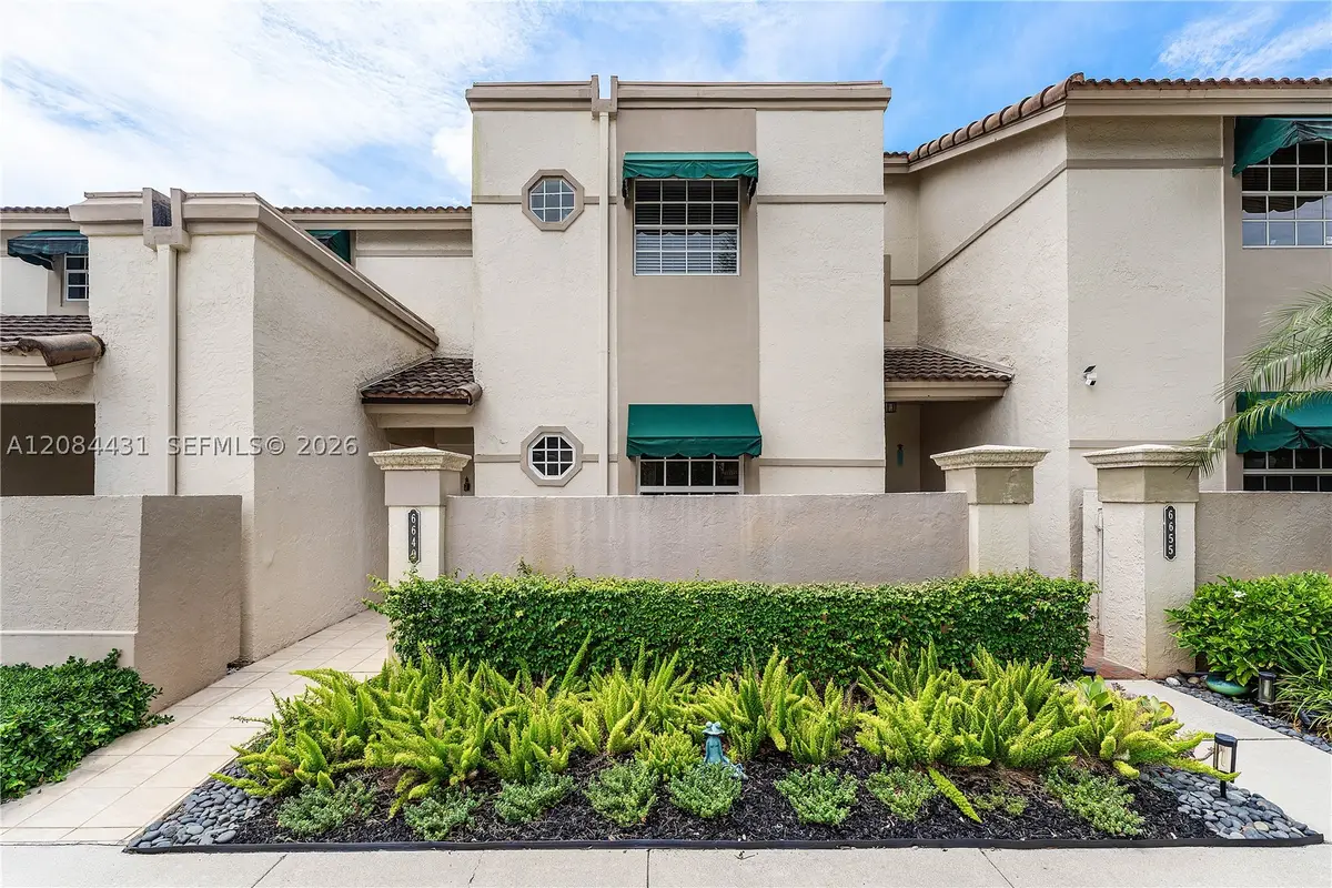 6649 Via Regina, Boca Raton, FL 33433 - #1