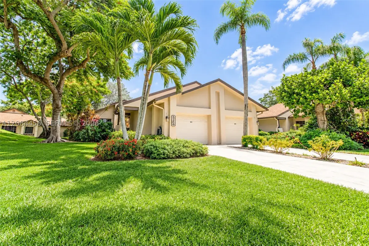5289 Fairway Woods Dr #2911, Delray Beach, FL 33484 - #1