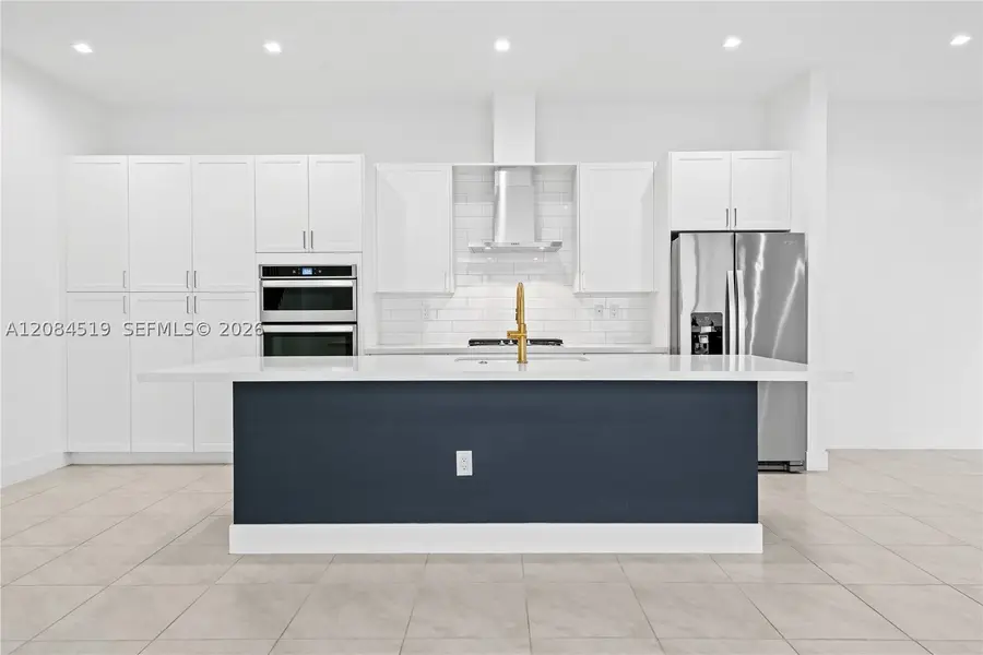 4402 NW 81st Ave, Doral, FL 33166 - #2