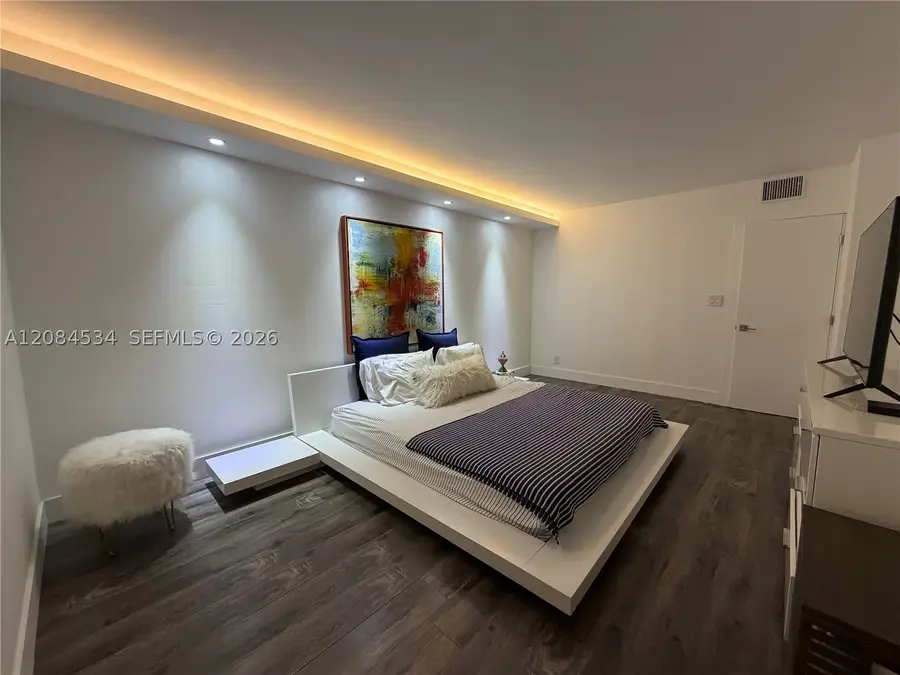 20301 W Country Club Dr #1530, Aventura, FL 33180 - #2