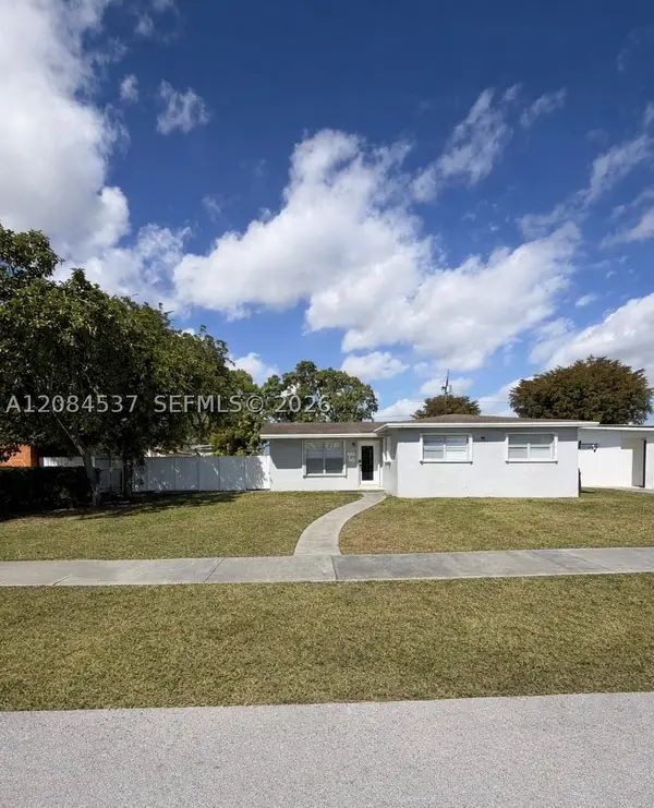 12221 SW 188th St, Miami, FL 33177