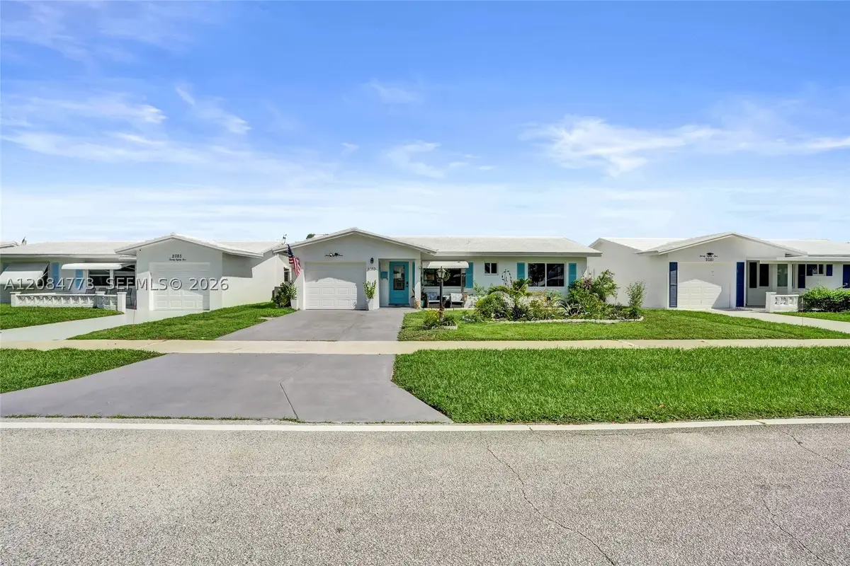 2083 SW 13th Ave, Boynton Beach, FL 33426 - #1