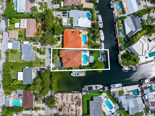 12905 Ixora Rd, North Miami, FL 33181