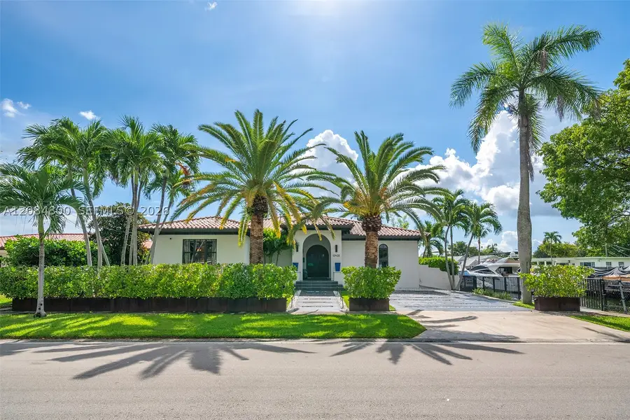 12905 Ixora Rd, North Miami, FL 33181 - #3