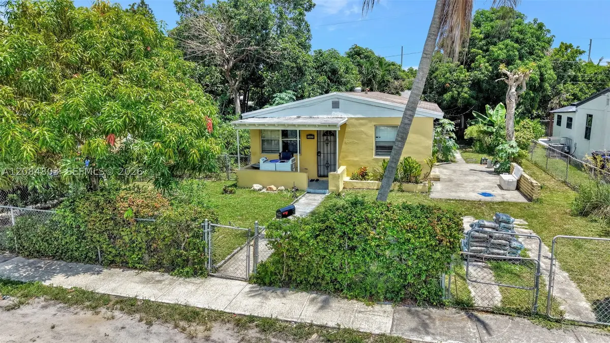 15601 NE 15th Ave, North Miami Beach, FL 33162 - #1