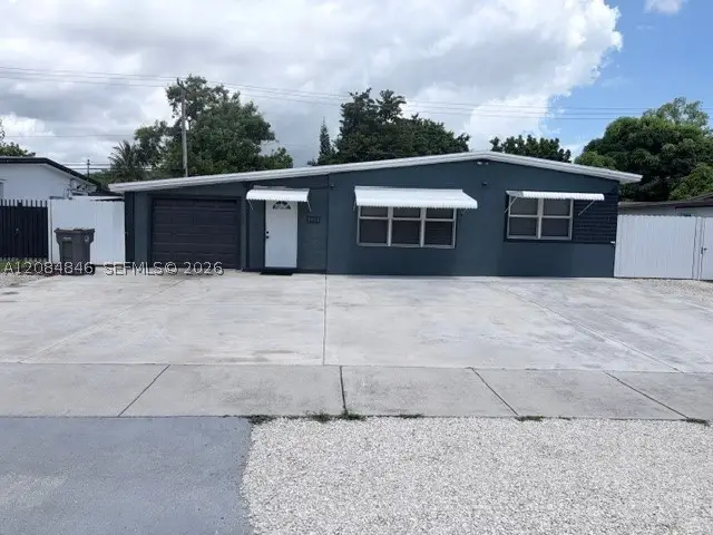 3611 SW 40th St, West Park, FL 33023 - #1