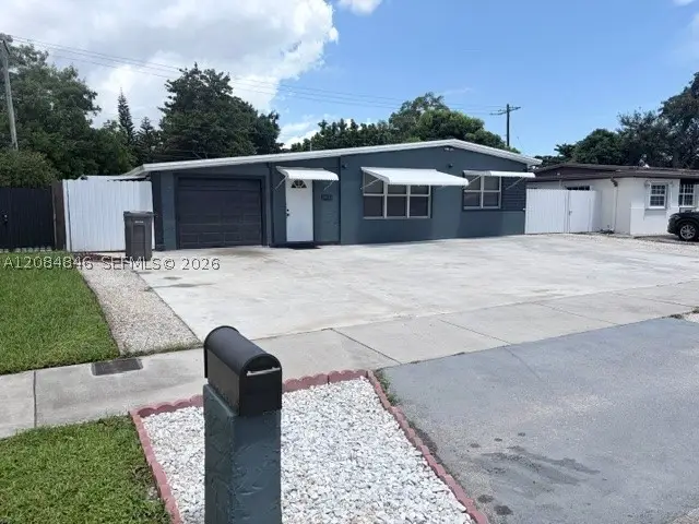 3611 SW 40th St, West Park, FL 33023 - #2