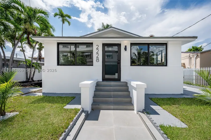 2228 SW 2nd St, Miami, FL 33135 - #2