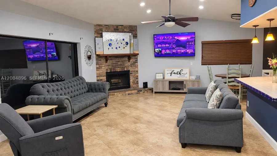 8506 NW 21st St, Coral Springs, FL 33071 - #3