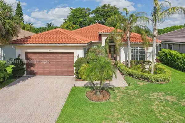 4460 Mariners Cove Dr, Wellington, FL 33449