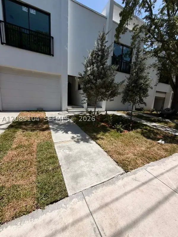 152 NW 33rd St, Miami, FL 33127