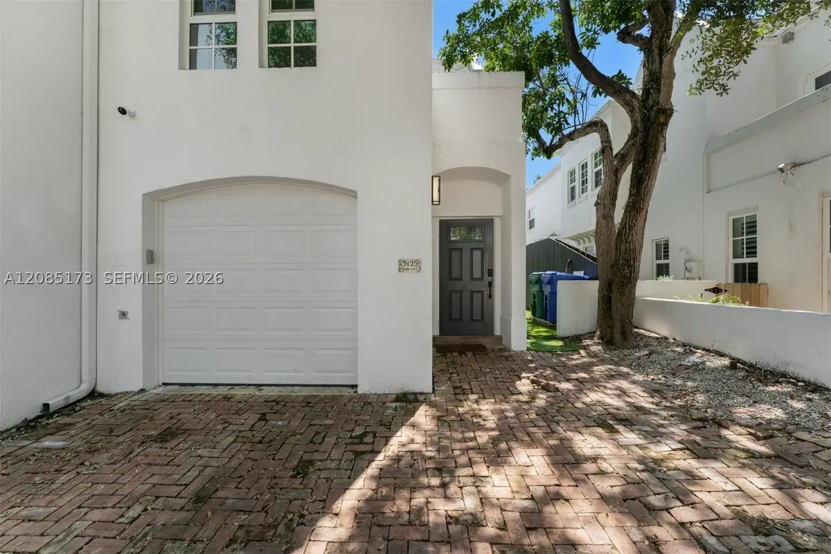 3125 Paola Dr, Miami, FL 33133 - #1